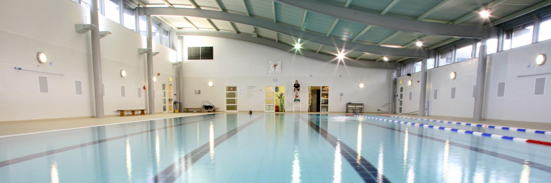 25m Swimming Pool 